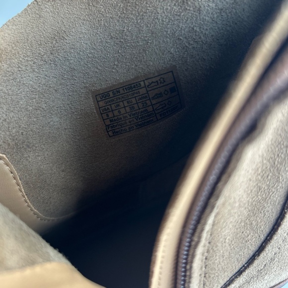 UGG Tan Brown Suede Genuine Leather Ankle Boots size 8 - Picture 12 of 16